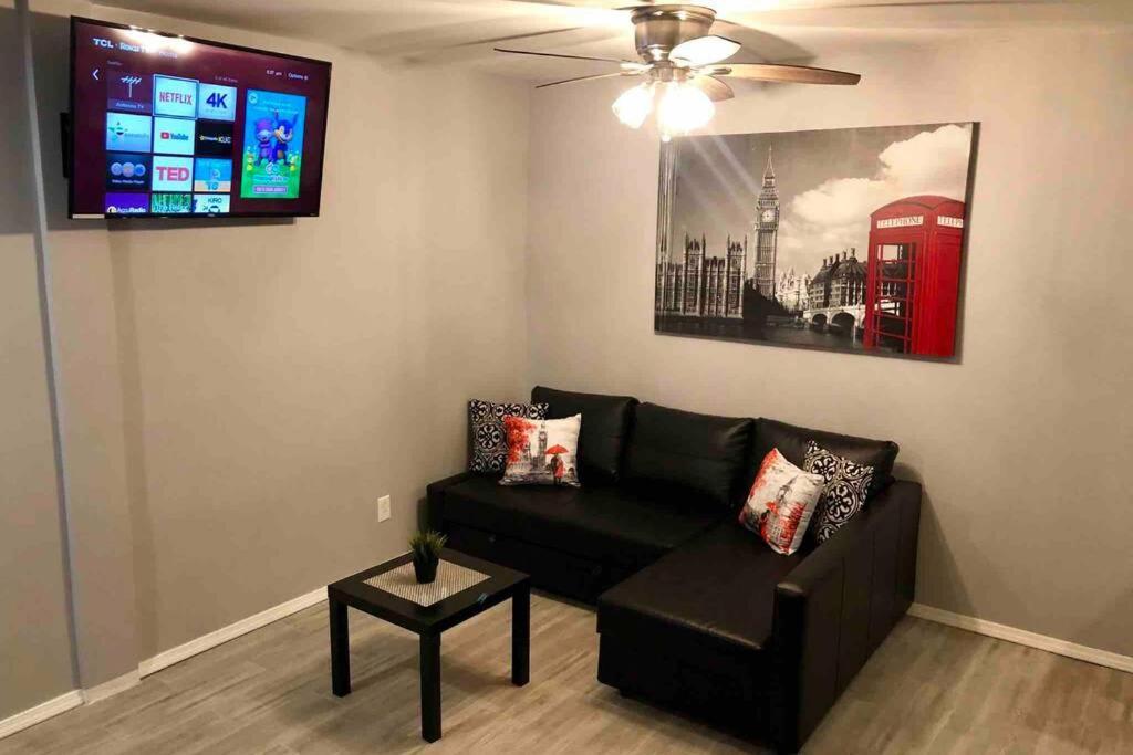 New 2 Bedroom Luxury Apartment -Great Location -Modern Пуэрто-Пеньяско Экстерьер фото