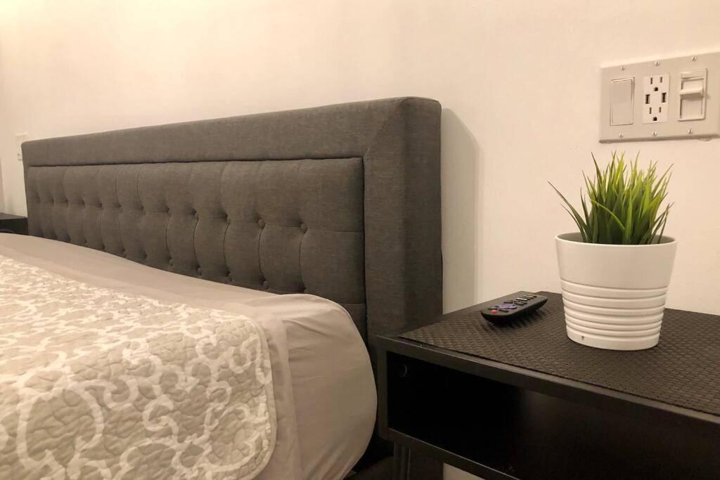 New 2 Bedroom Luxury Apartment -Great Location -Modern Пуэрто-Пеньяско Экстерьер фото